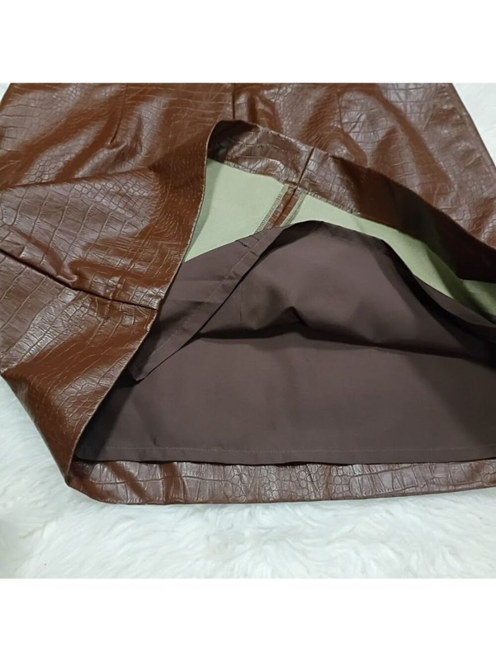 J.Crew 12 Faux Leather Mini Skirt Croc Embossed Brown Boho Preppy - Picture 6 of 11